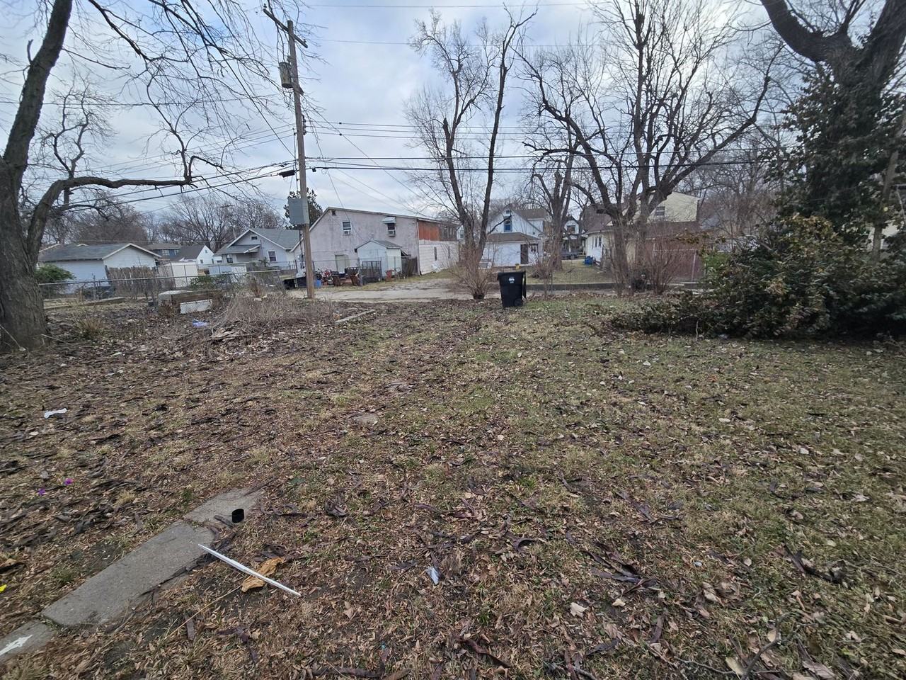 1110 Sw Woodward Ave - Photo 6 of 6