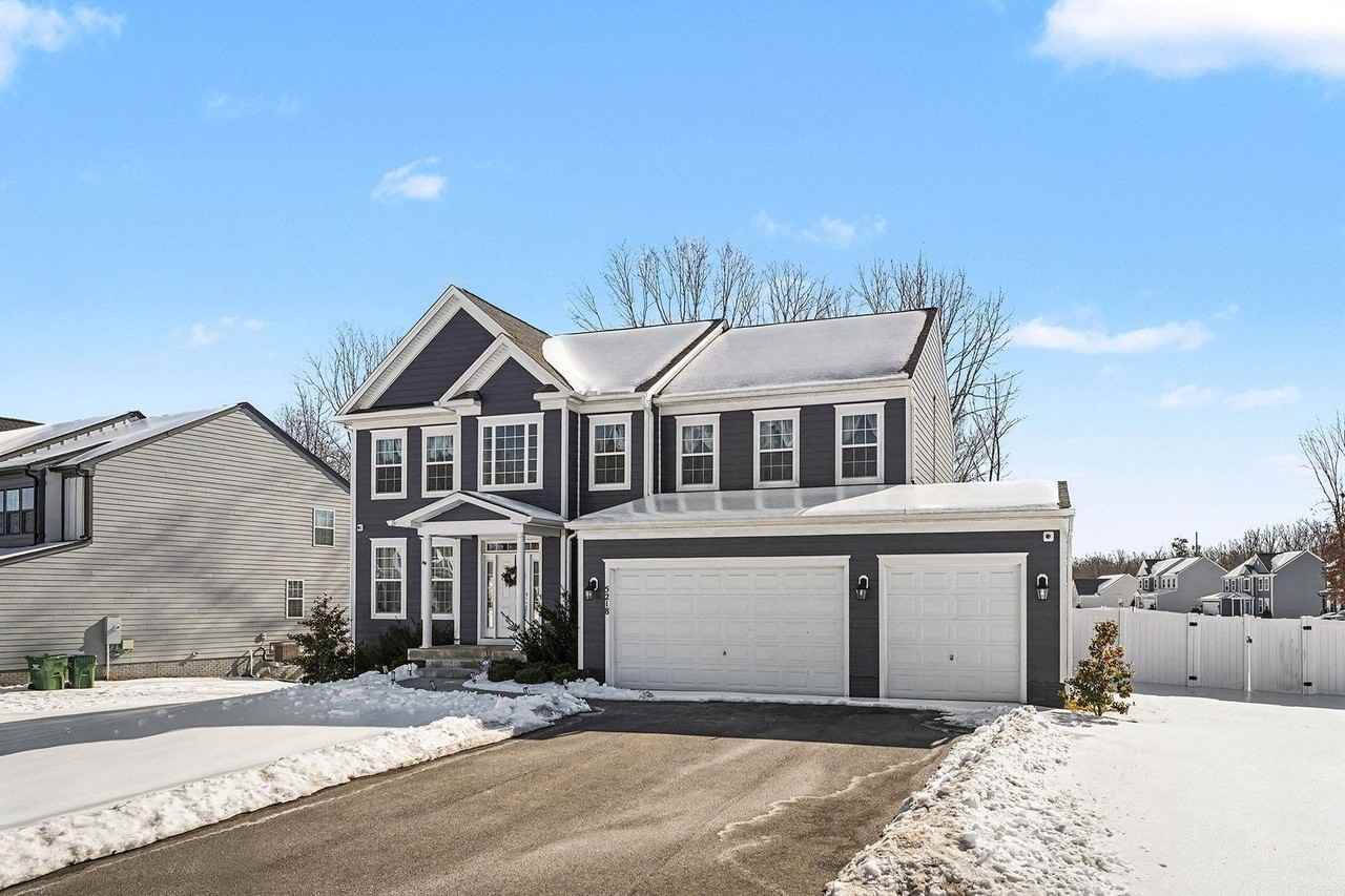 5218 Mulberry Dr - Photo 2 of 42