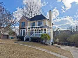 featured image of 919 Poplar St