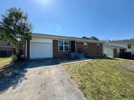 featured image of 1412 Carousel Rd