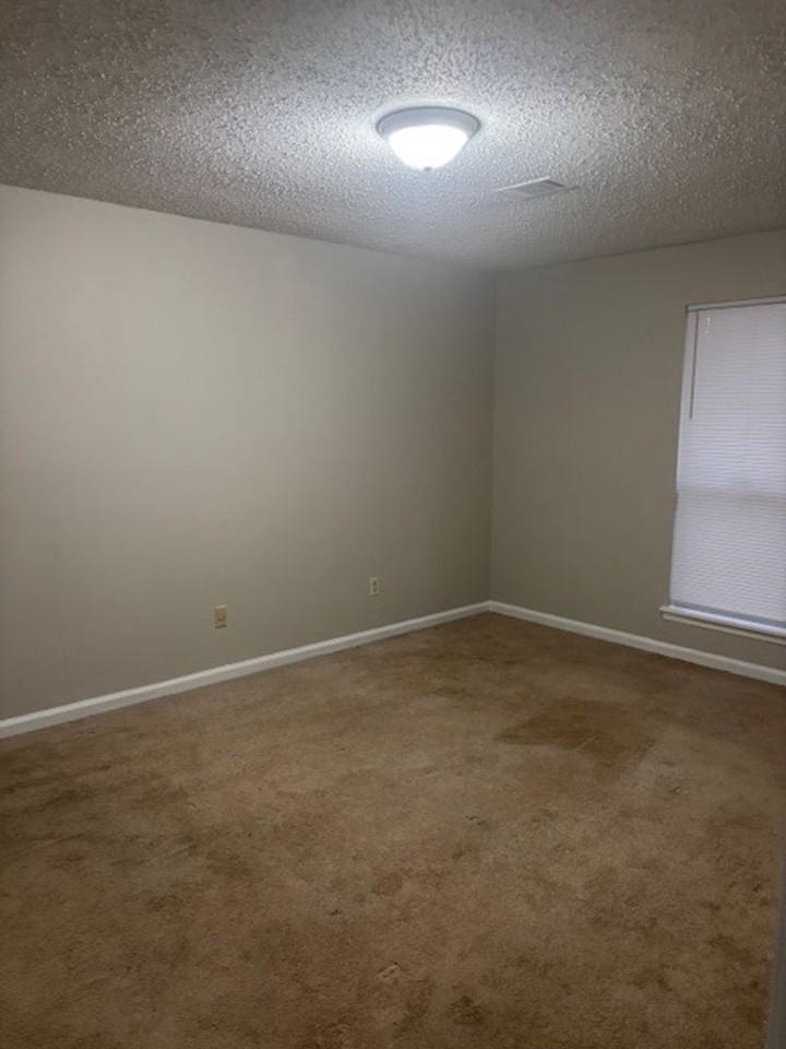 3624 Gibralter Dr - Photo 7 of 11