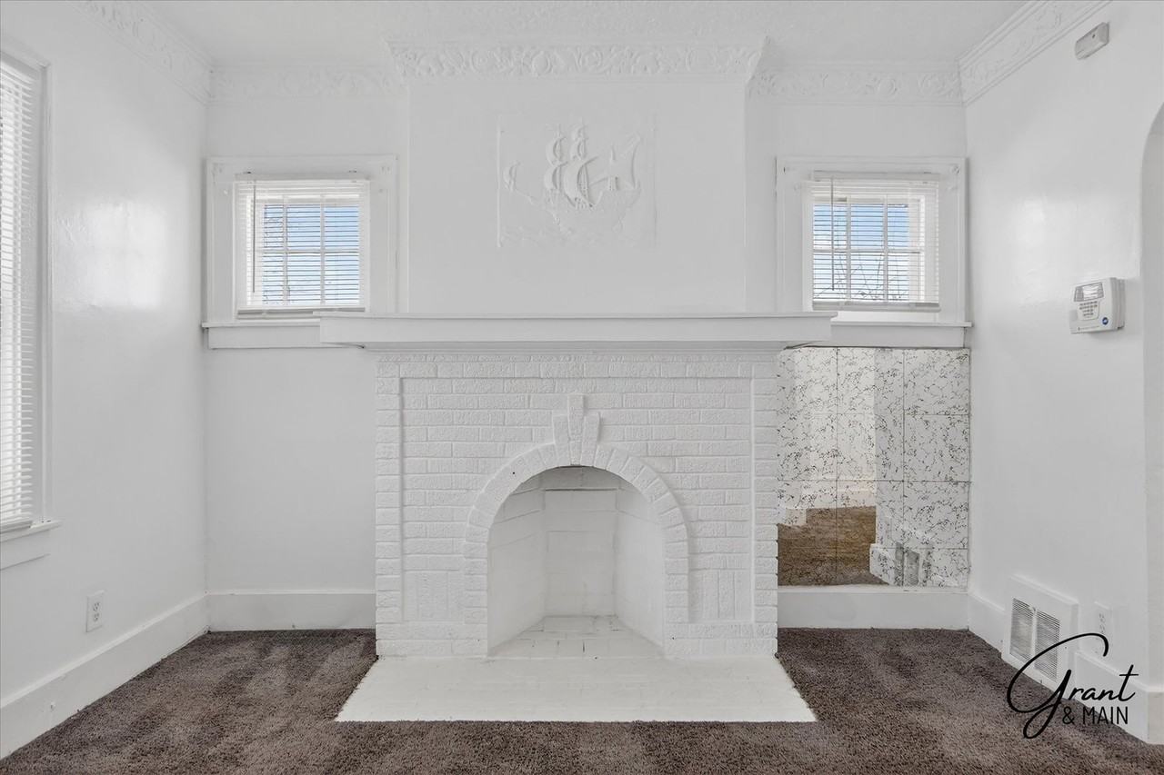 13932 Roselawn St - Photo 4 of 24