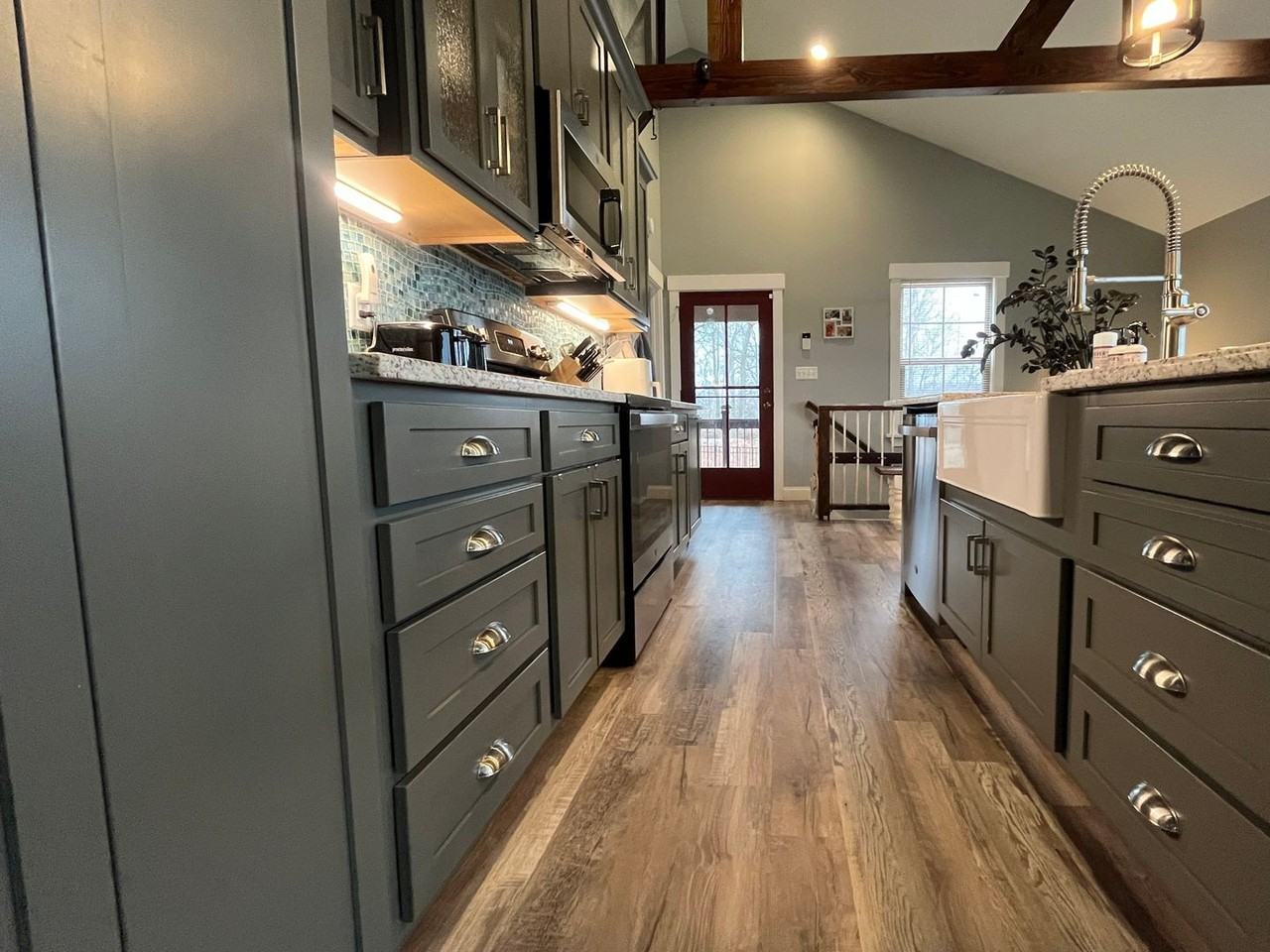 398 Sloan Rd - Photo 7 of 22