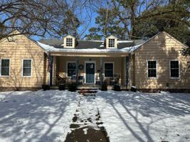 featured image of 114 E 12th St