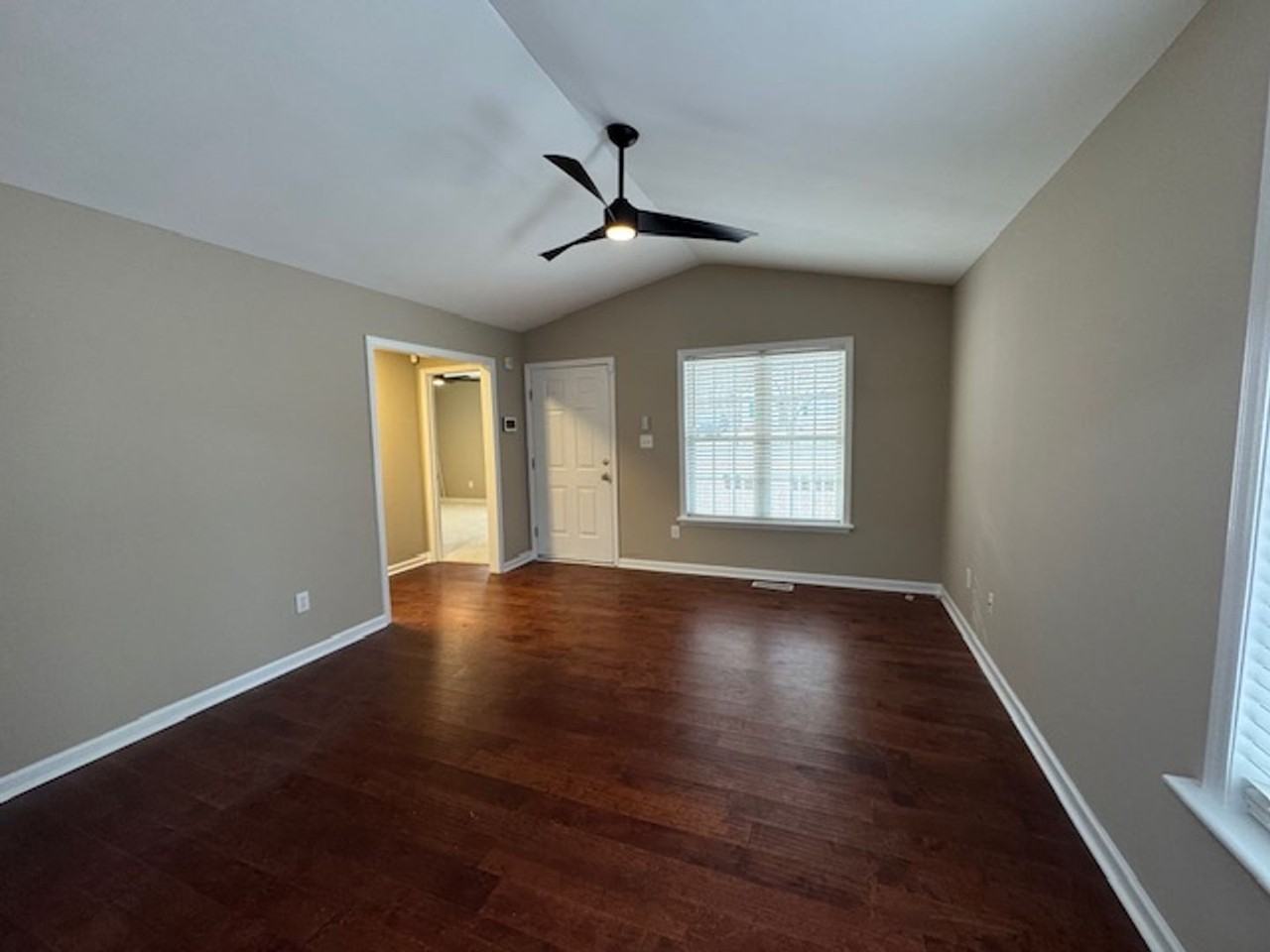 6904 Fox Haven Pl - Photo 3 of 22