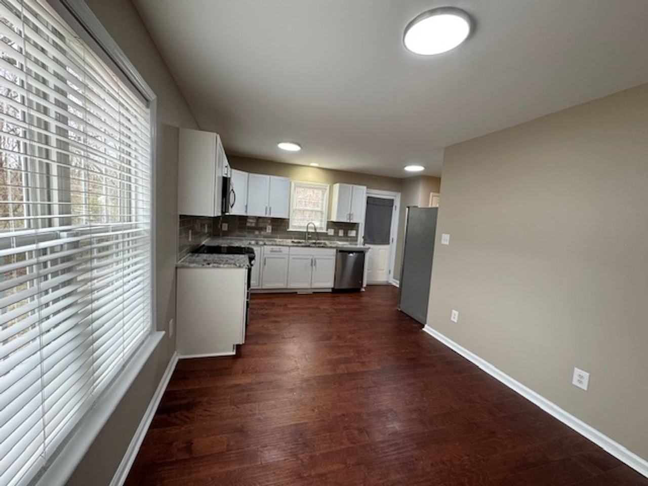 6904 Fox Haven Pl - Photo 5 of 22