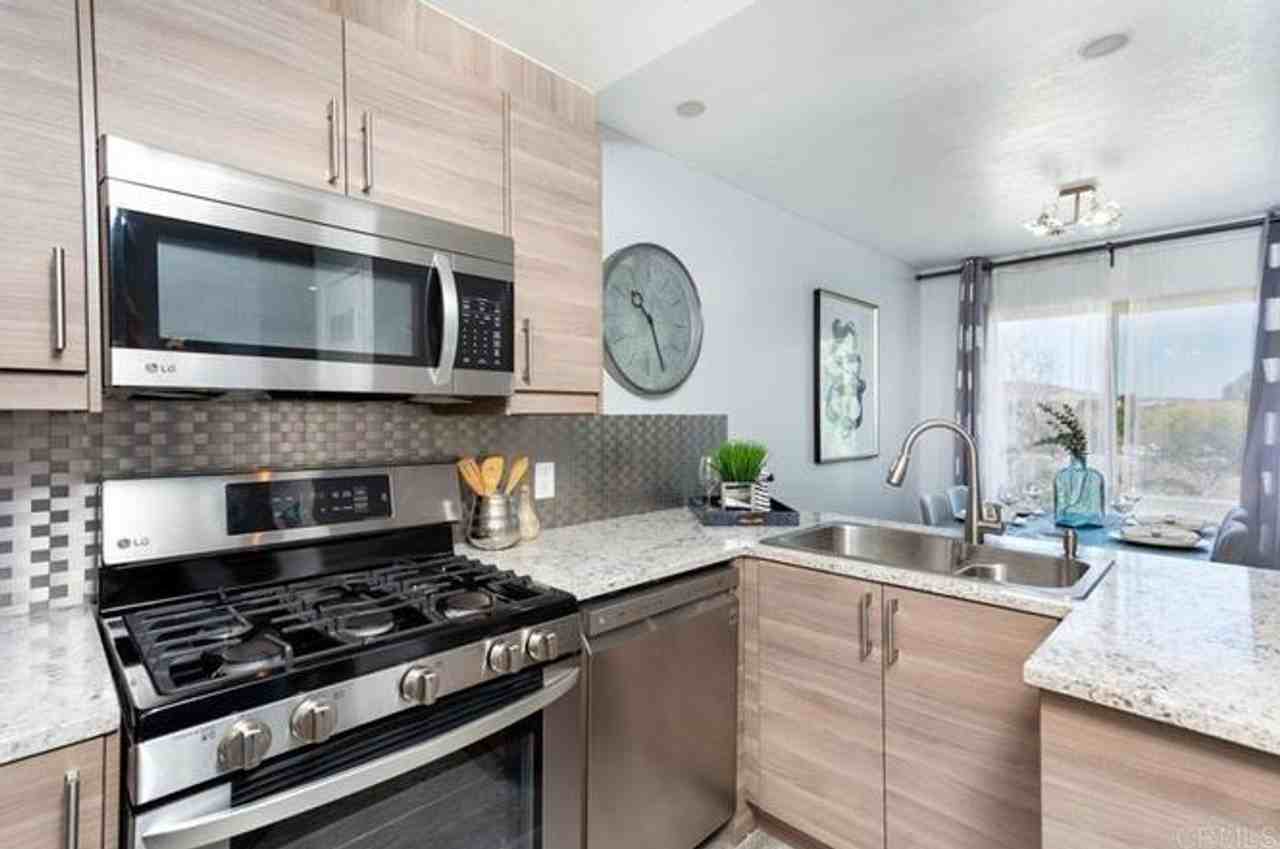 8605 Arminda Cir - Photo 4 of 8