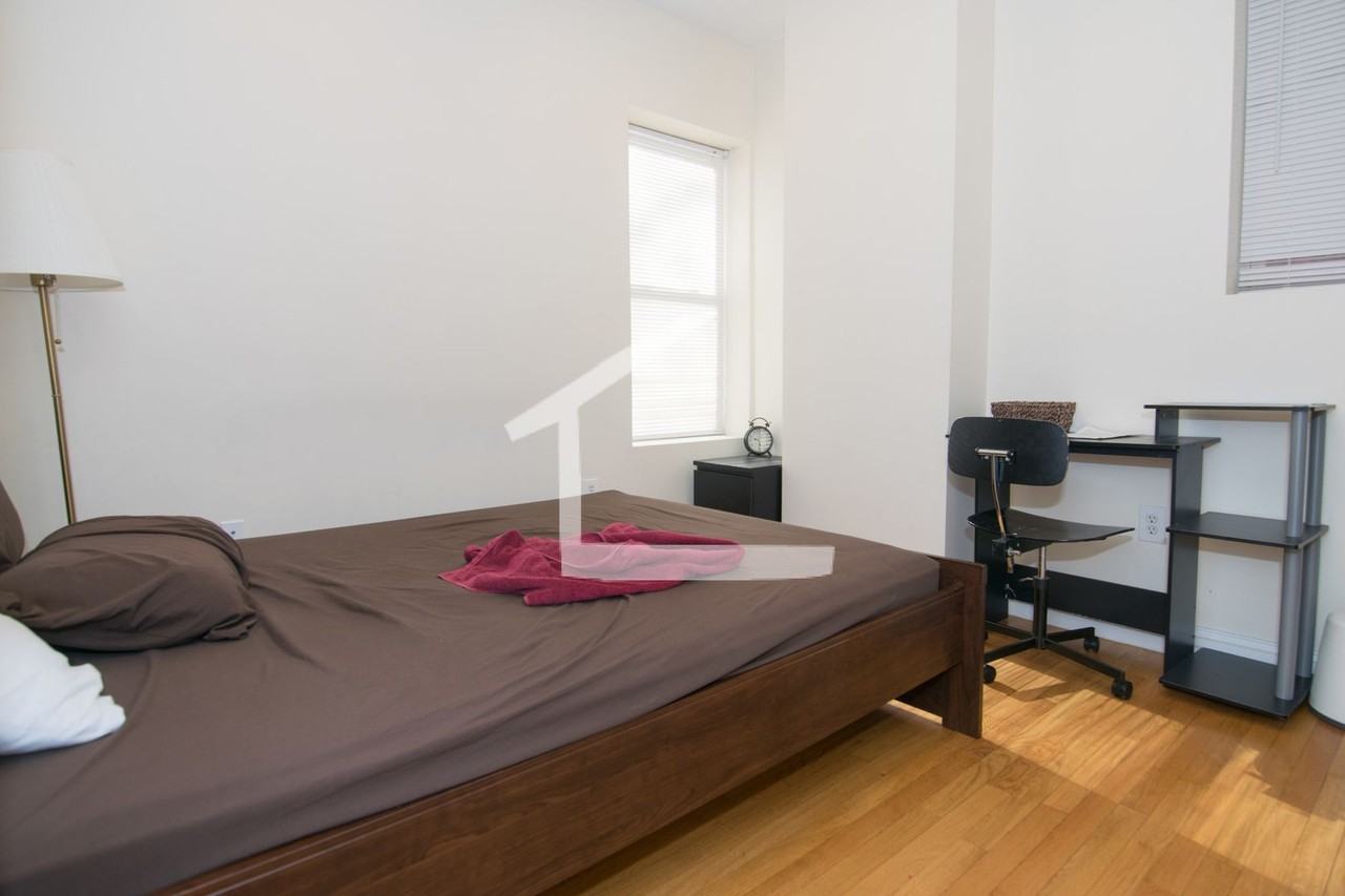 1795 Beacon St - Photo 3 of 7