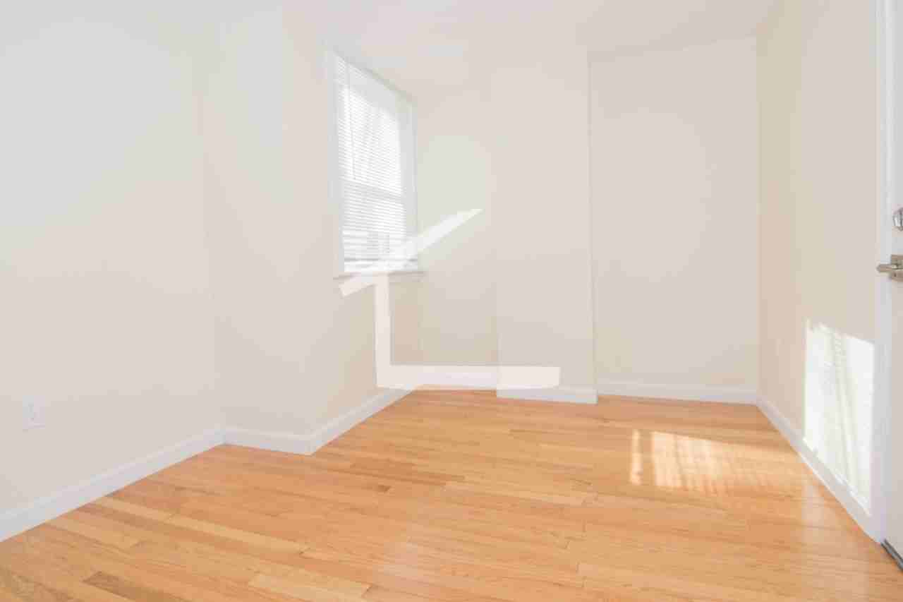 1797 Beacon St - Photo 7 of 12