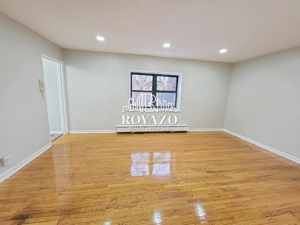 357 Schley St #B3 - Photo 3 of 6