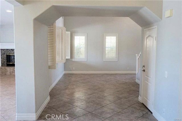 24065 Atun - Photo 3 of 8