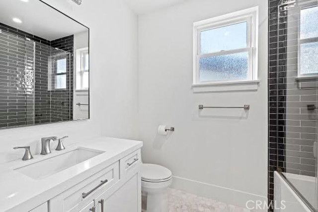 165 22nd St - Photo 3 of 8