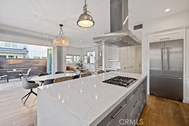 165 22nd St - Photo 6 of 8