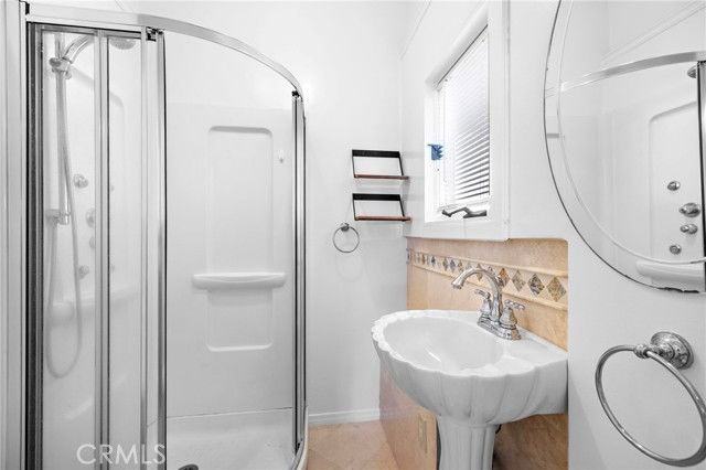 2725 Solana Way - Photo 2 of 8