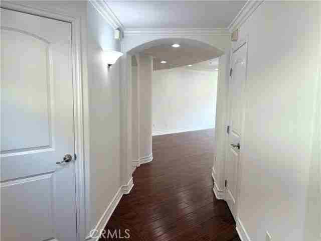 12045 Hoffman St #308 - Photo 3 of 8