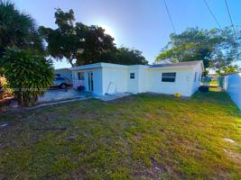 featured image of 341 Ne 25th Ct #341