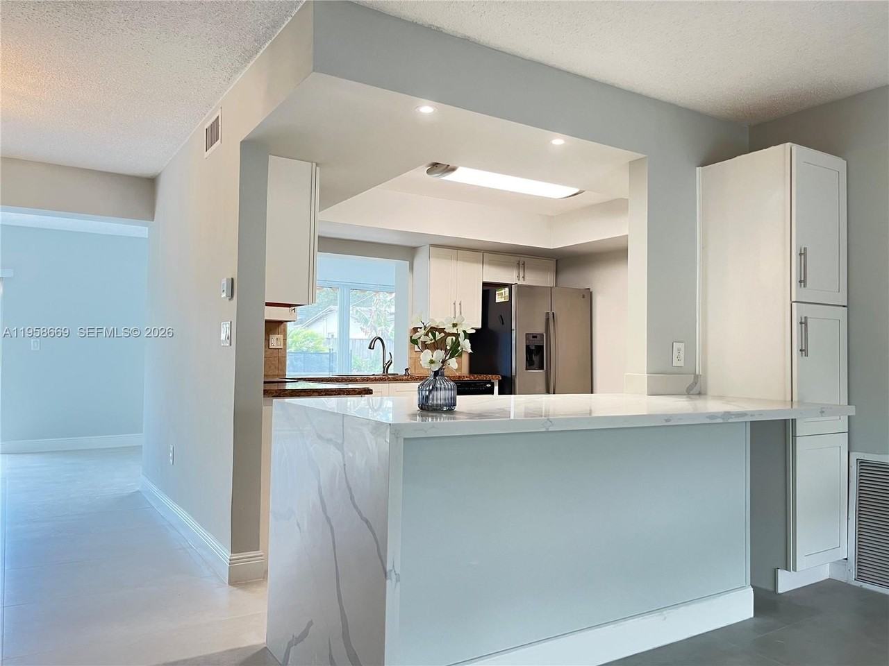 9200 Sw 54th St - Photo 3 of 24