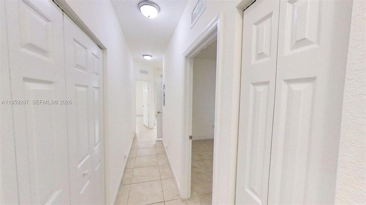 230 Nw 109th Ave #103 - Photo 6 of 12