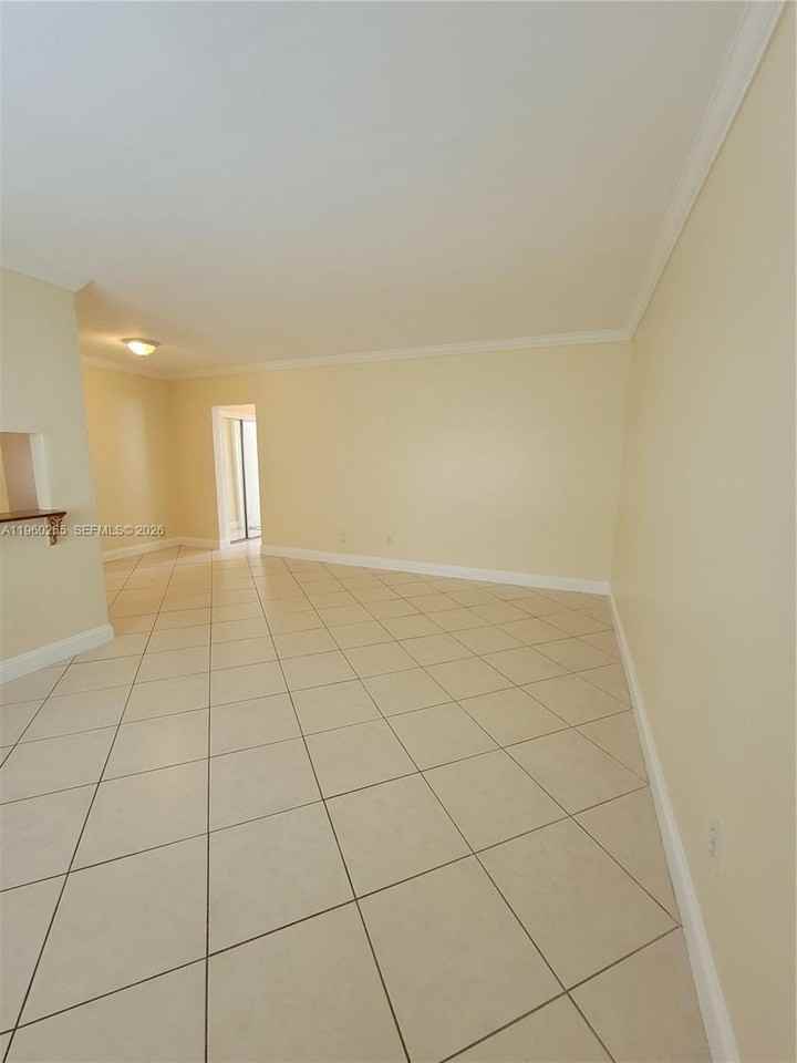 835 Lenox Ave #312 - Photo 3 of 14