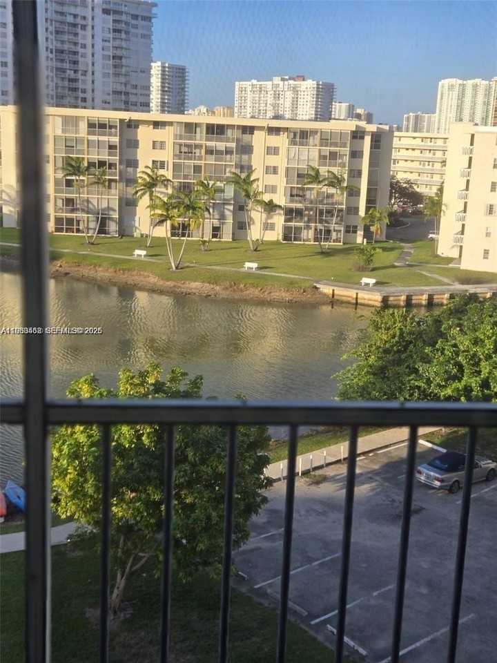 2903 Point East Dr #K611 - Photo 4 of 16