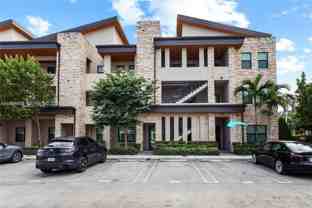 7805 Nw 104th Ave #6 - Photo 1 of 1