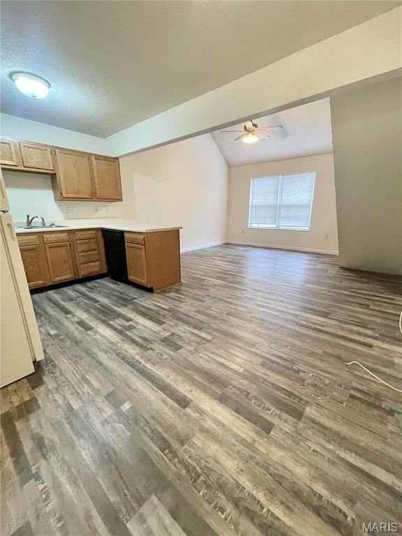 463 Ponderosa Ave #2 - Photo 6 of 15