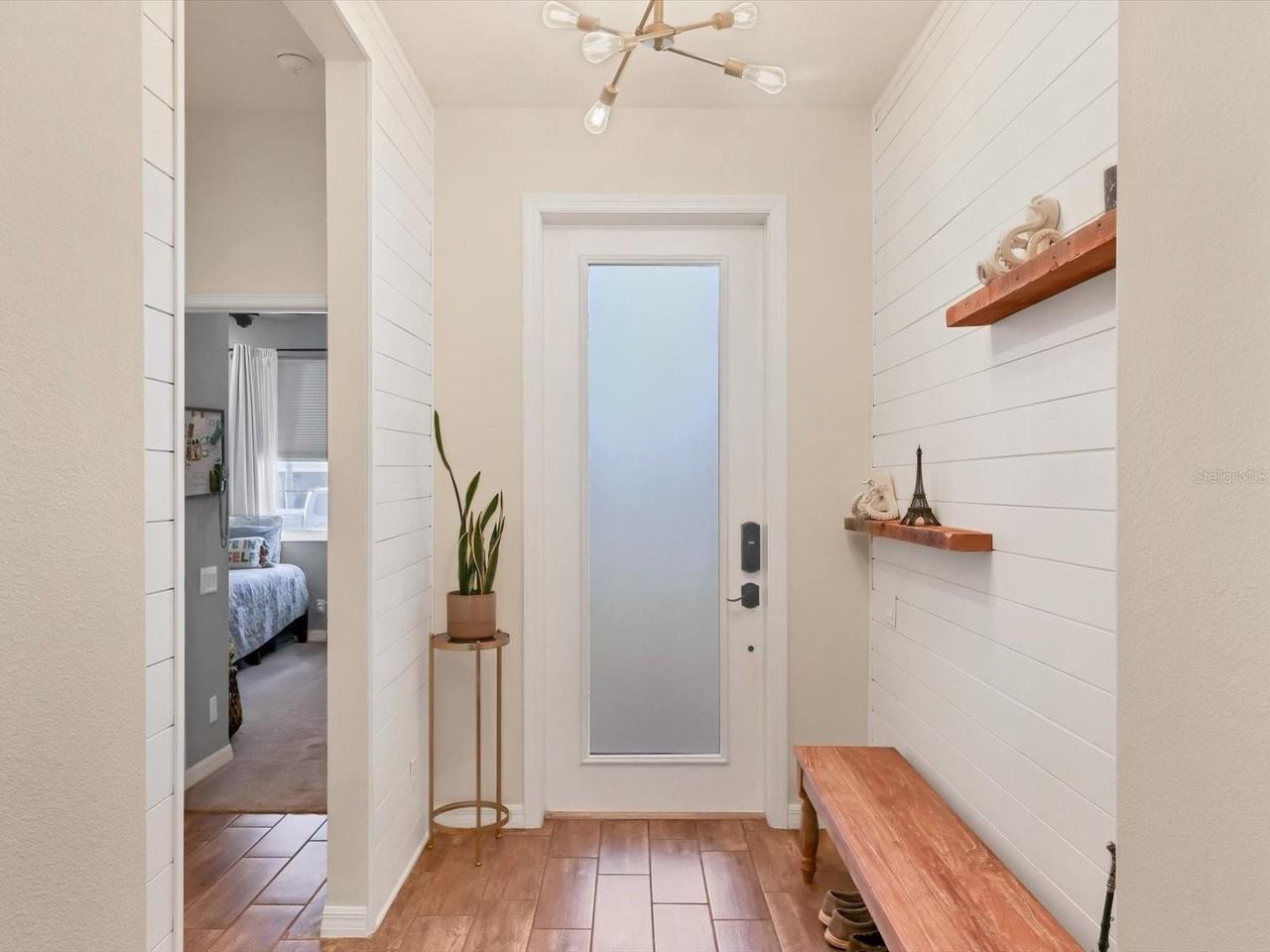 1041 Buttercup Gln - Photo 4 of 49