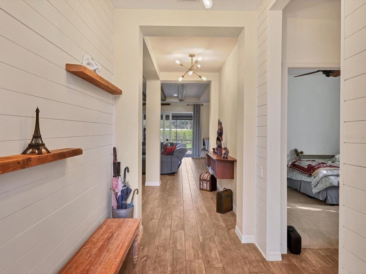 1041 Buttercup Gln - Photo 5 of 49