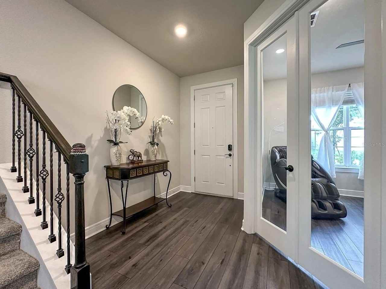 4608 Gliding Wave St - Photo 5 of 50