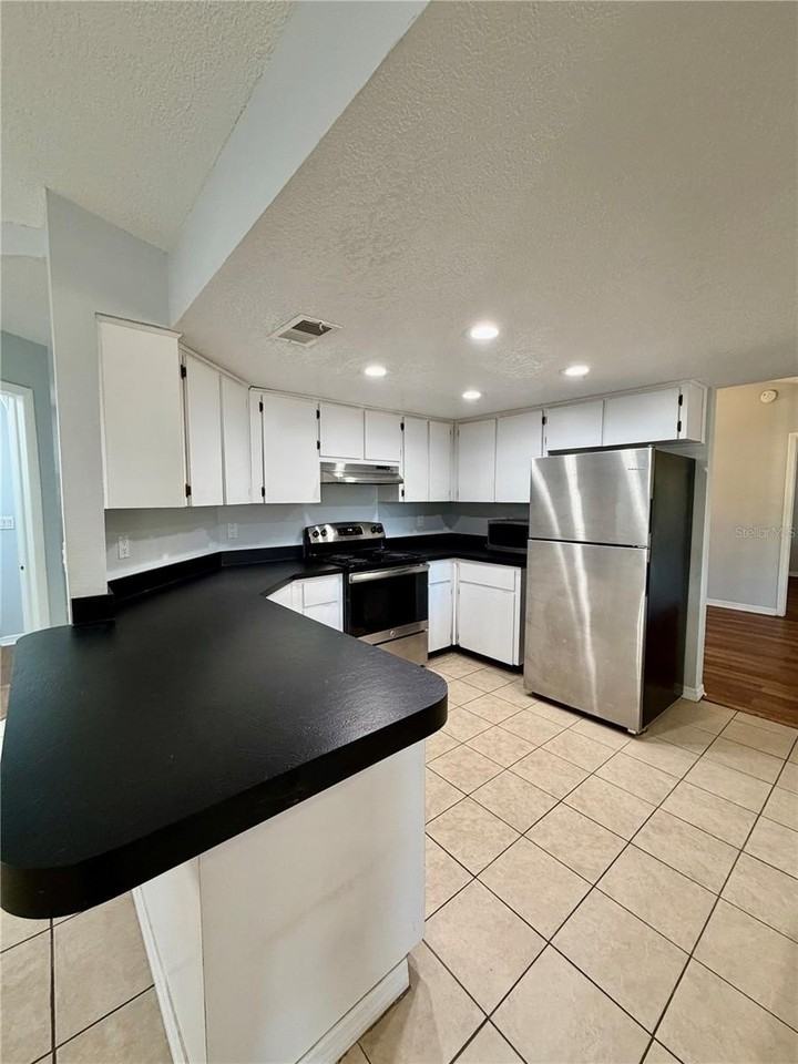 4398 Plumosa St - Photo 3 of 28