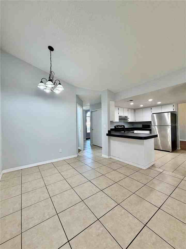 4398 Plumosa St - Photo 7 of 28