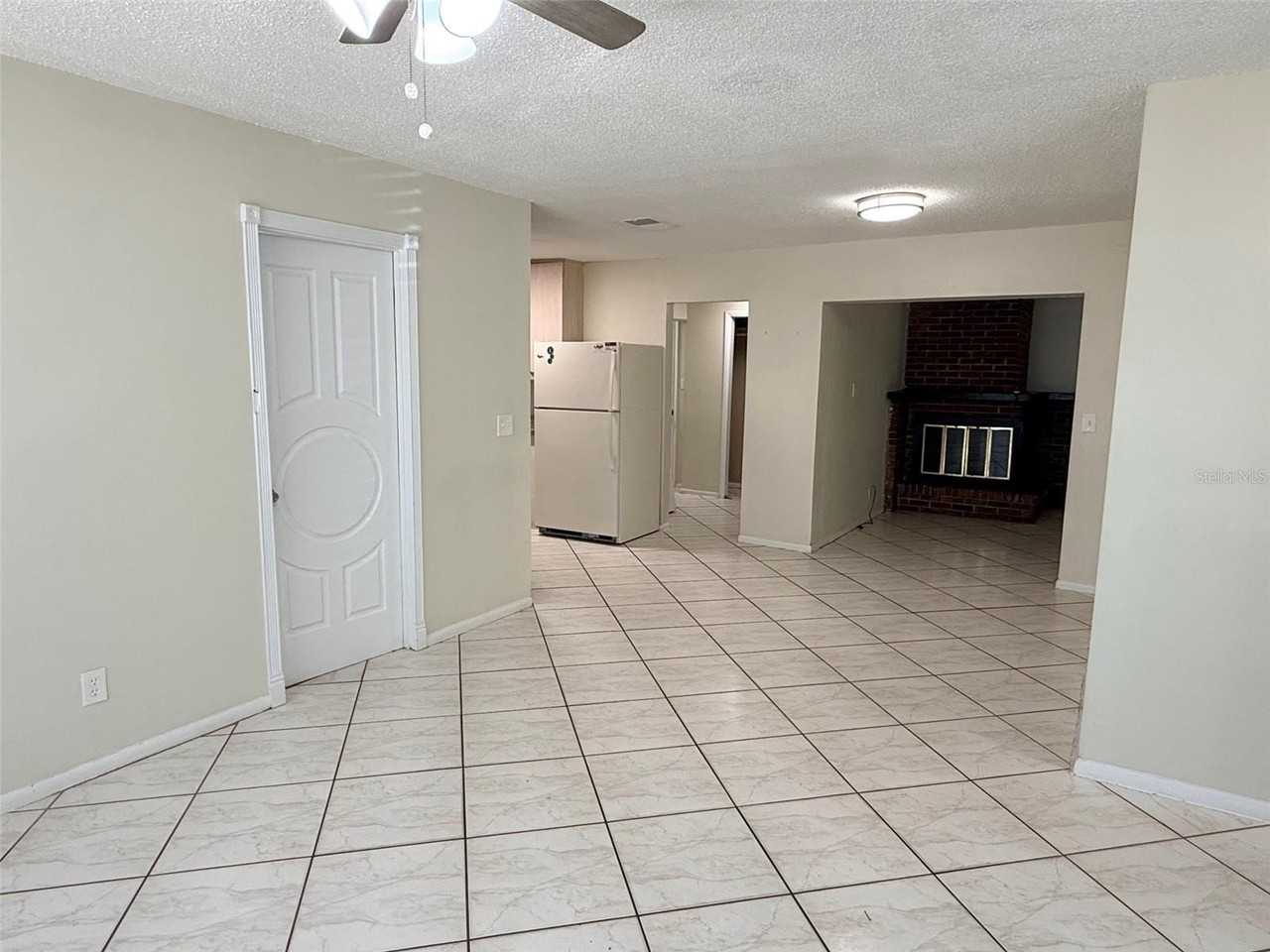 3704 36th St W - Photo 3 of 34