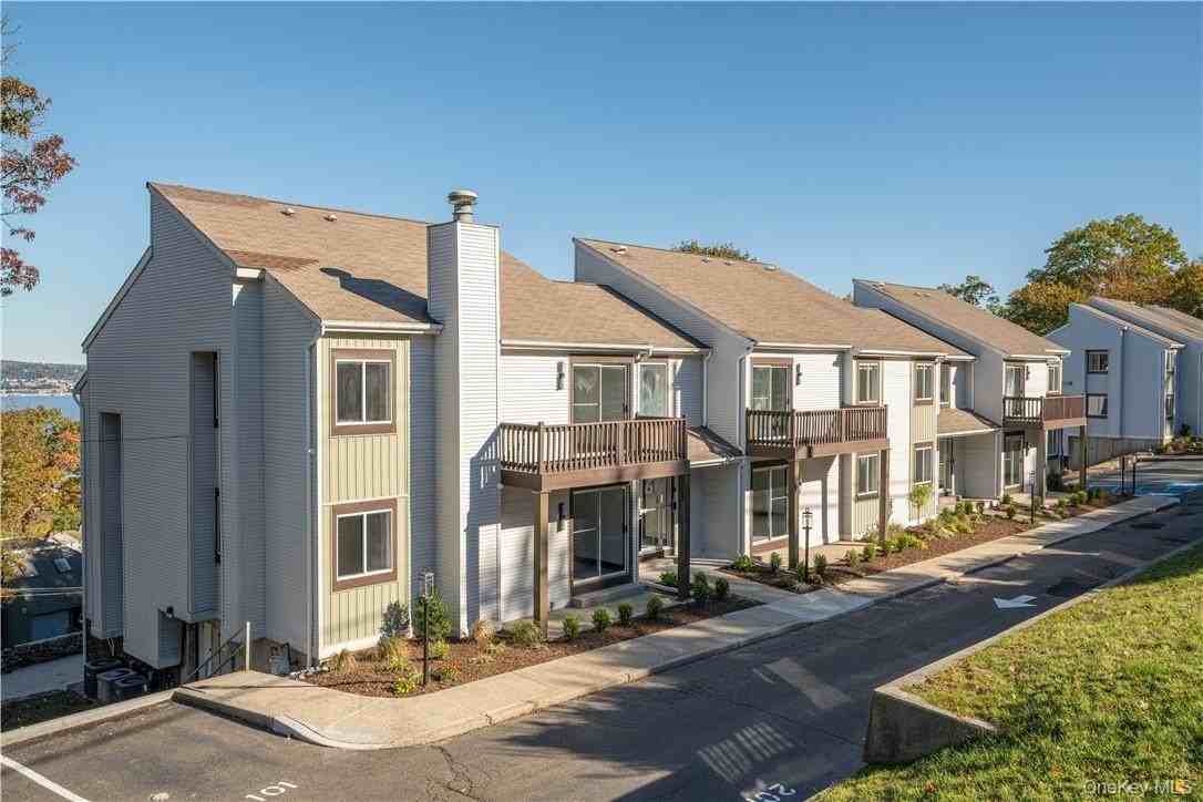 8-12 S Boulevard Unit 12-102 #12-102 - Photo 3 of 36