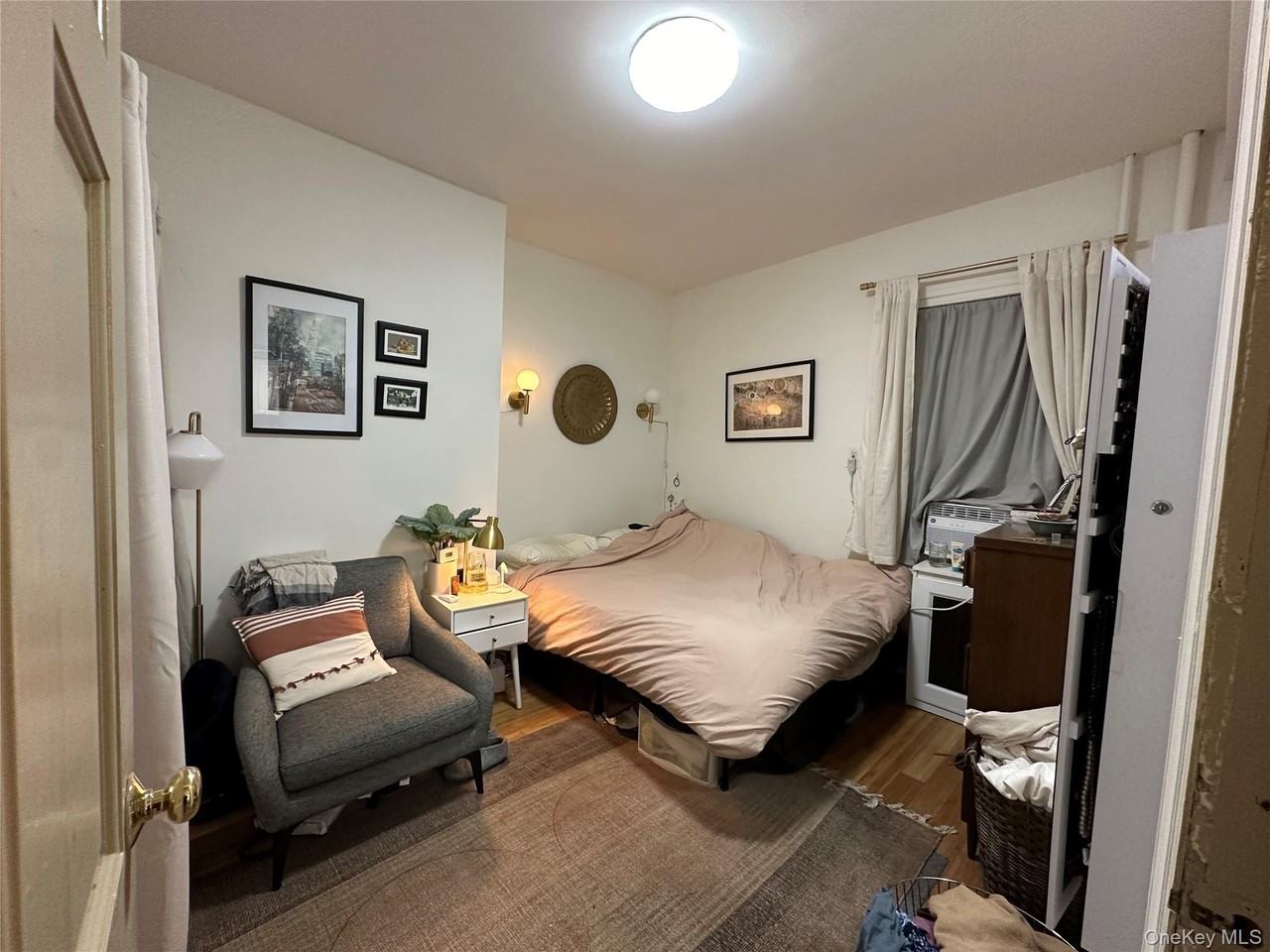 137 Meserole St Apt 1 #1 - Photo 6 of 9