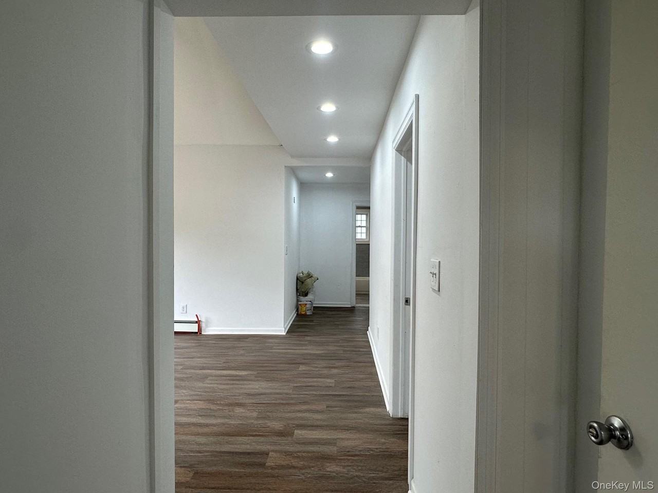 959 Montauk Hwy - Photo 2 of 7