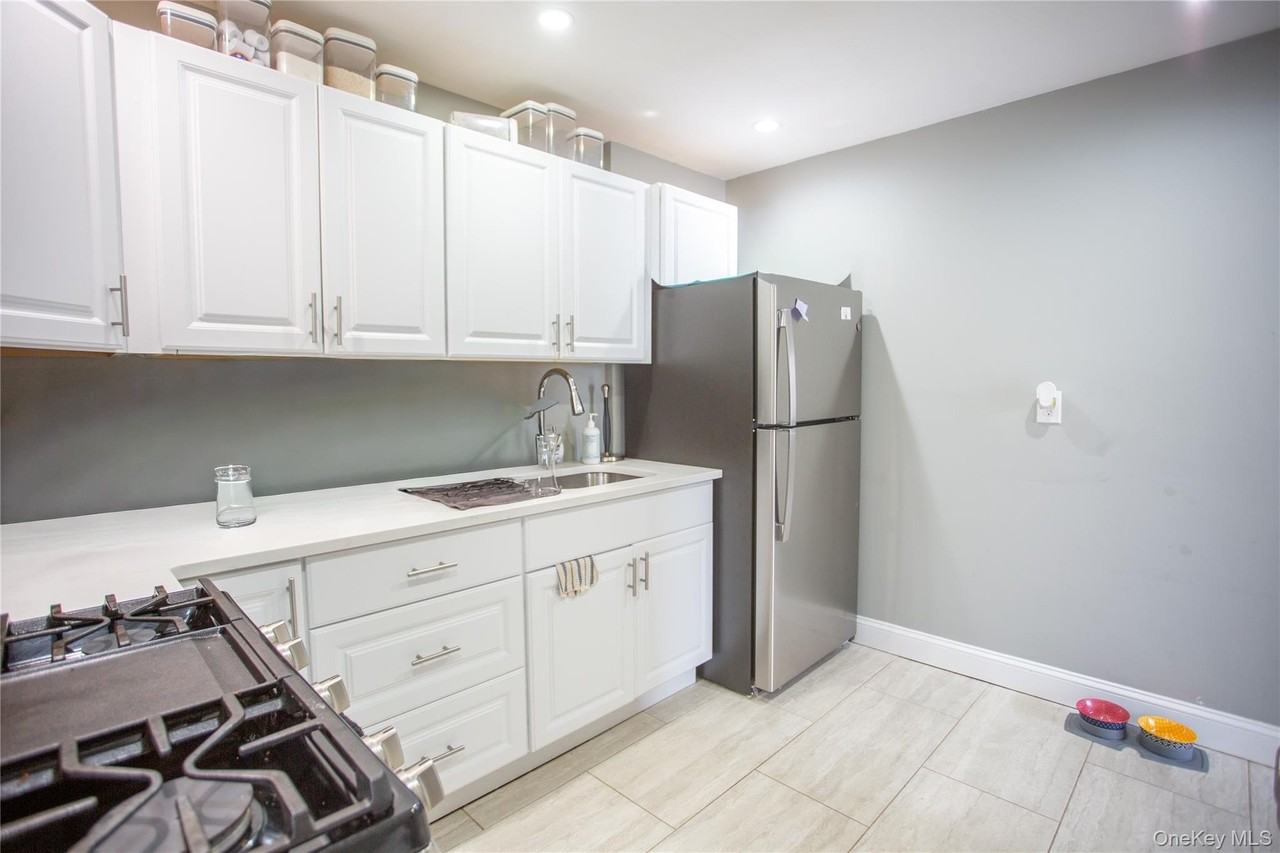 261 Rutland Rd - Photo 4 of 15