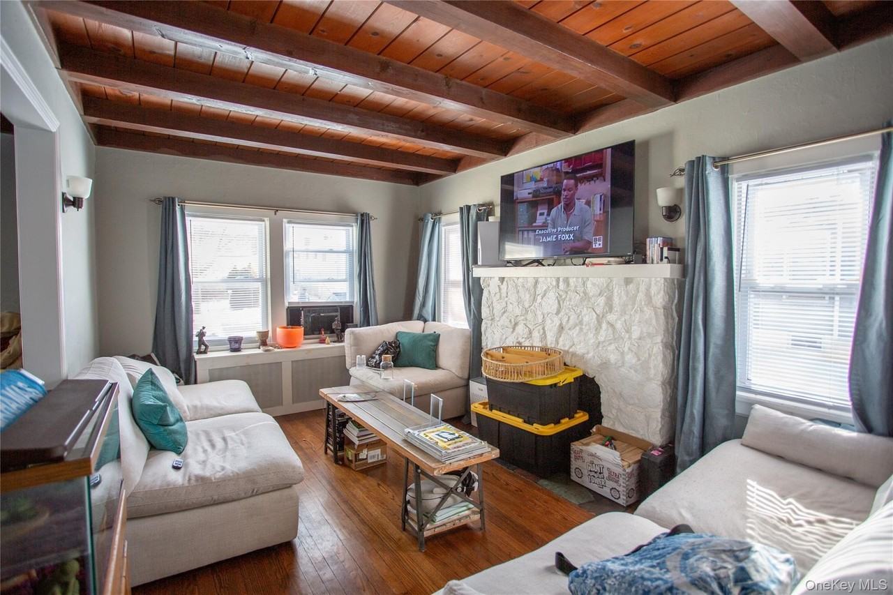 261 Rutland Rd - Photo 6 of 15