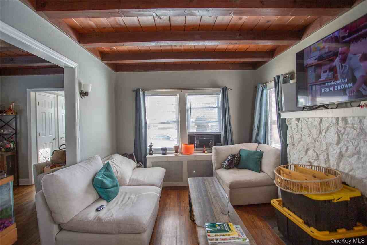 261 Rutland Rd - Photo 7 of 15