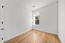 417 Commercial St Unit 4 #4 - Photo 4 of 6