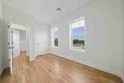 417 Commercial St Unit 4 #4 - Photo 5 of 6