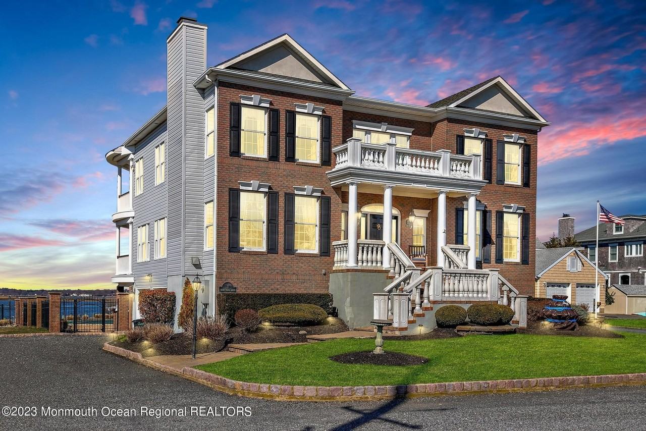 1 Mara Vista Dr - Photo 3 of 50