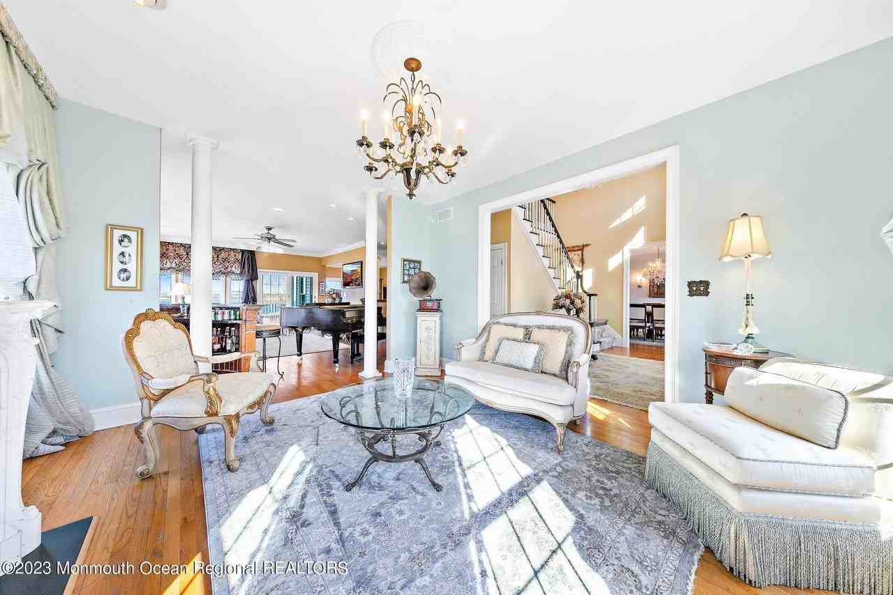 1 Mara Vista Dr - Photo 7 of 50