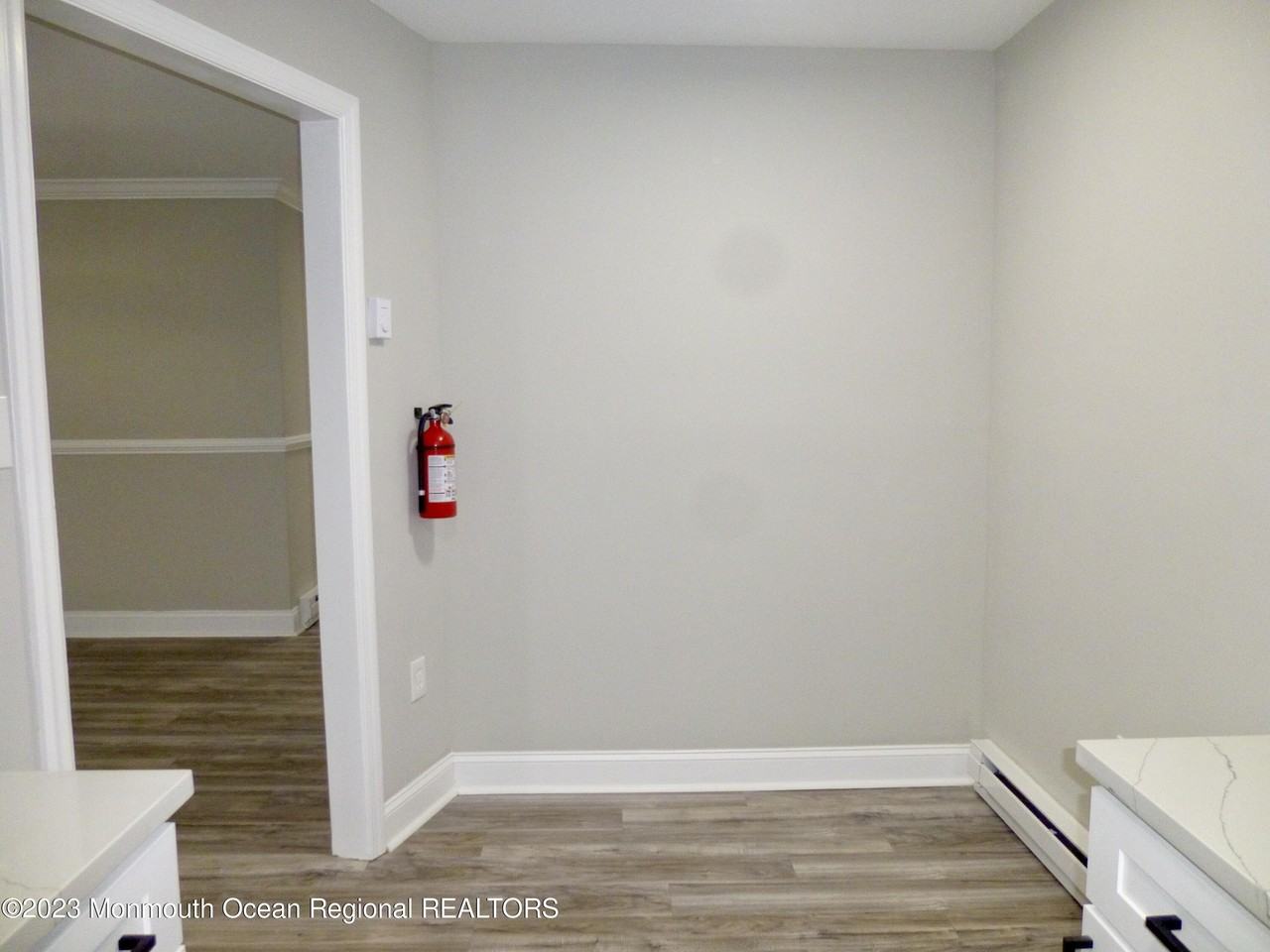 127 Amberly Dr Unit A - Photo 5 of 31