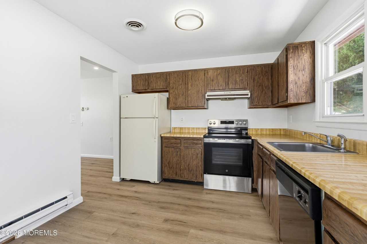 91 Westport Dr Unit 71 #71 - Photo 6 of 23