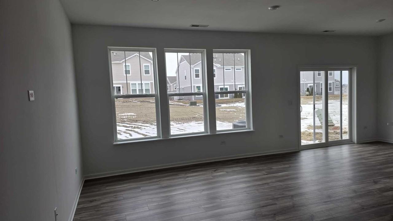246 Cooney Way - Photo 4 of 13