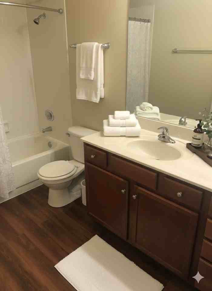 125 Glengarry Dr Apt 104 #104 - Photo 5 of 7