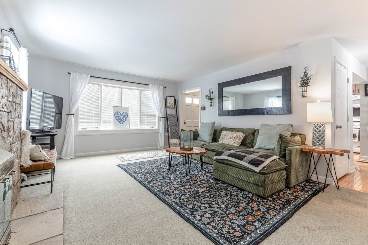 3 Lakeview Dr - Photo 6 of 22