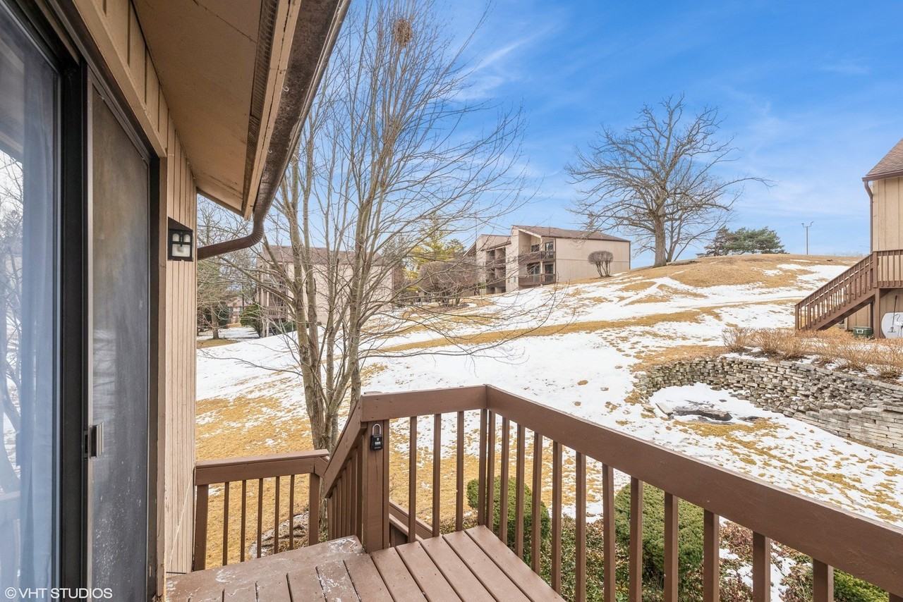 45 Nassau Colony Unit 9 #9 - Photo 3 of 10