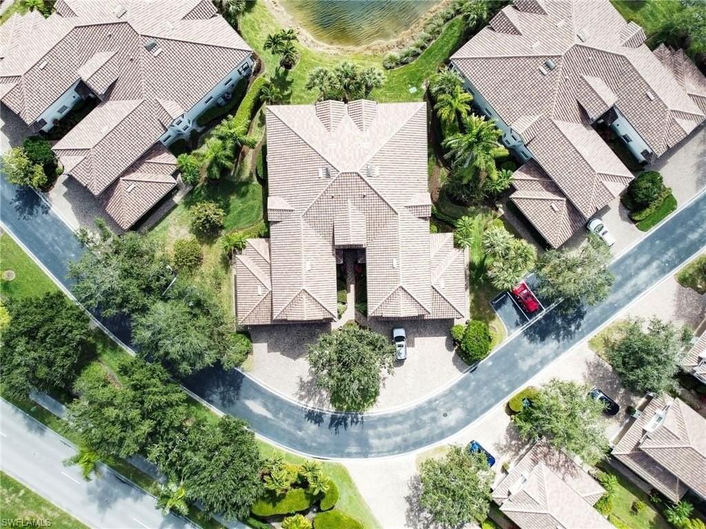 8138 Saratoga Dr Apt 2201 #2201 - Photo 5 of 46