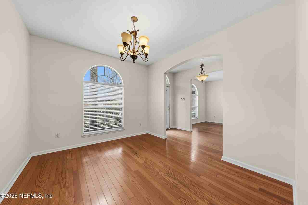 593 Grand Parke Dr - Photo 4 of 29